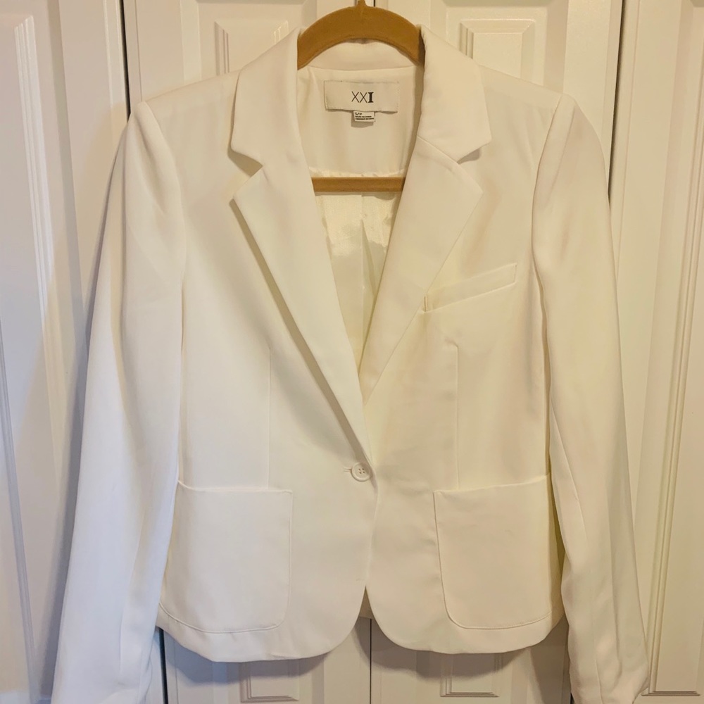 NWOT Armani Exchange Ivory Blazer Jacket-XS